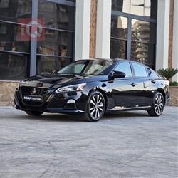 Nissan Altima 2020