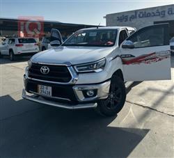 2024 تويوتا هايلوكس