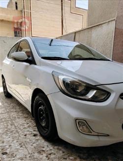 Hyundai Accent 2012