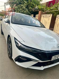 Hyundai Elantra 2024