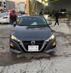 Nissan Altima 2020