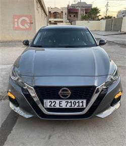 Nissan Altima 2019