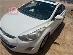 Hyundai Elantra 2013