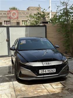Hyundai Elantra 2023