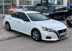 Nissan Altima 2020