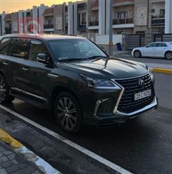 Lexus LX 2021