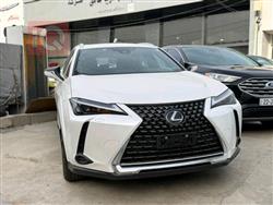 Lexus UX 2025