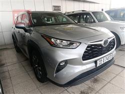 Toyota Highlander 2020