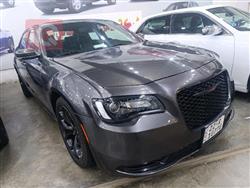 Chrysler 300 2022