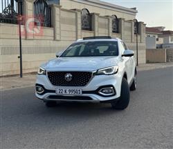 MG HS 2022