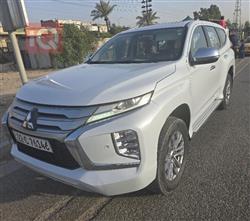Mitsubishi Pajero Sport 2020