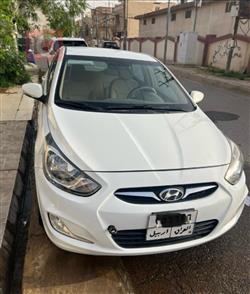 Hyundai Accent 2012