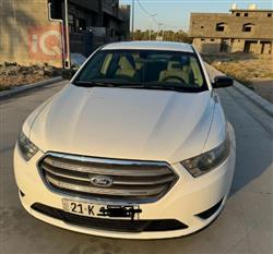 Ford Taurus 2013