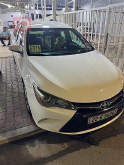 Toyota Camry 2016