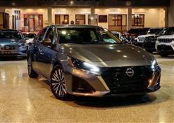 Nissan Altima 2024