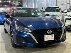 Nissan Altima 2023