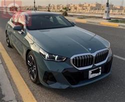 BMW 5-Series 2024