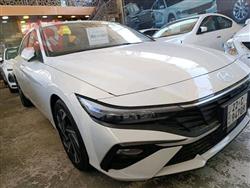 Hyundai Elantra 2024