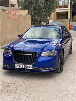2019 كرايسلر 300