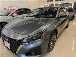 Nissan Altima 2023