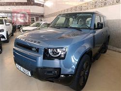 Land Rover Defender 2024