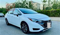 Nissan Versa 2024