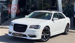 Chrysler 300 2023