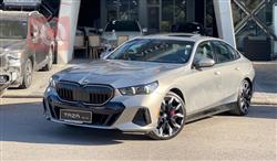 BMW 5-Series 2024