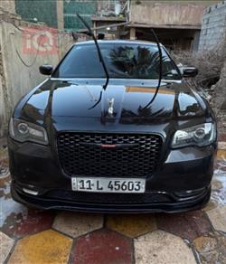Chrysler 300 2023