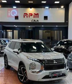 Mitsubishi Outlander 2023