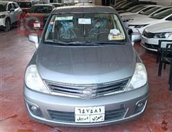 Nissan Tiida 2011