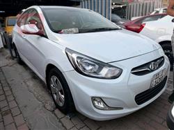 Hyundai Accent 2015