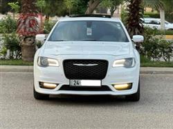 Chrysler 300 2018