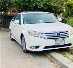 Toyota Avalon 2011