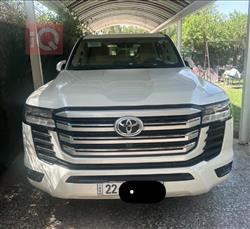 Toyota Land Cruiser 2023