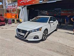 Nissan Altima 2019