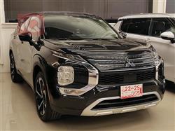 Mitsubishi Outlander 2023