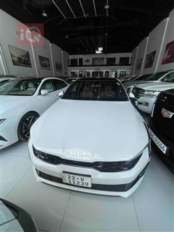 Kia K5 2025
