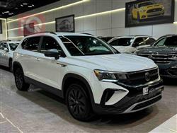 Volkswagen Taos 2022