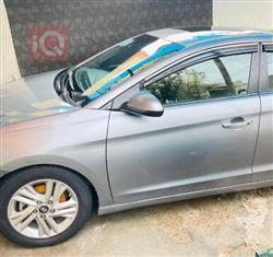 Hyundai Elantra 2019