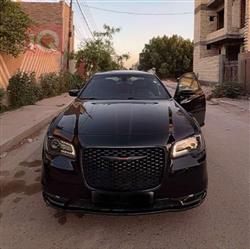 2021 كرايسلر 300