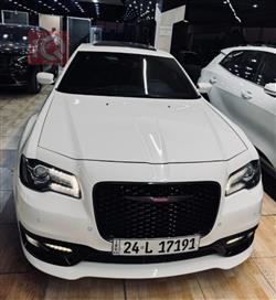 Chrysler 300 2023
