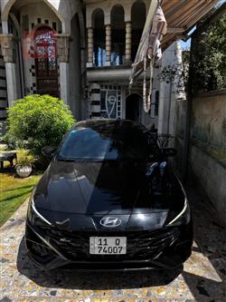 Hyundai Elantra 2023