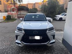 2019 لكزس LX