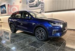 2023 دونج فينج فينوسيا