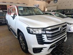 Toyota Land Cruiser 2024
