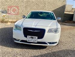 2020 كرايسلر 300