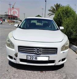 Nissan Maxima 2010