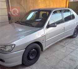 2002 بيجو 306
