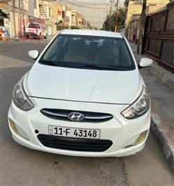 Hyundai Accent 2015